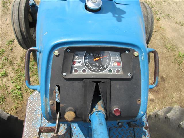 Ford 7000 2WD w/ Front Weights
