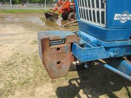Ford 7000 2WD w/ Front Weights