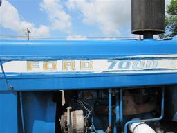 Ford 7000 2WD w/ Front Weights