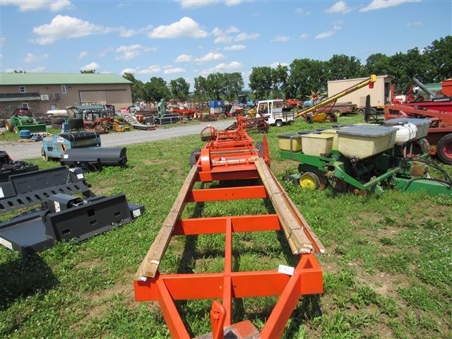 Bell Sawmill w/40" Blade, 32' Carriage PTO Driven