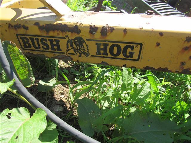 3Pt 8' Bush Hog Hyd Angle Stone Rake MLR96