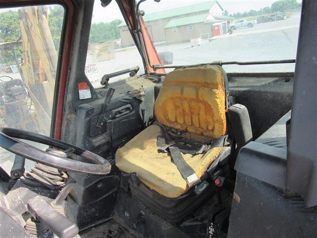 Hesston 140-90 Cab Tractor, 2WD, 5803 Hrs