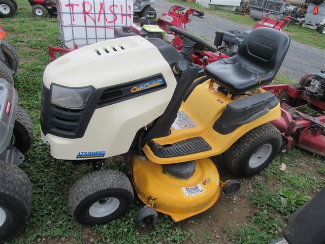 CC LTX1046 Riding Mower (runs)