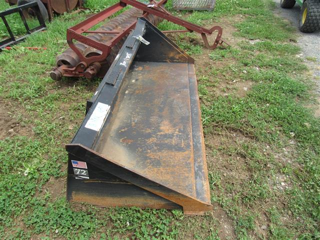 Tomahawk Bucket - 72"