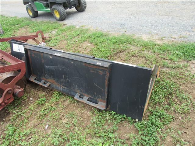 Tomahawk Bucket - 72"