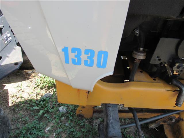 CC1330 Riding Mower (runs)