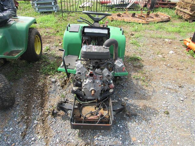 JD 445 Riding Mower (not running)