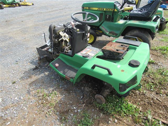 JD 445 Riding Mower (not running)