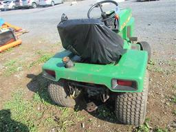 JD 316 Lawn Tractor (no engine - Salvage)