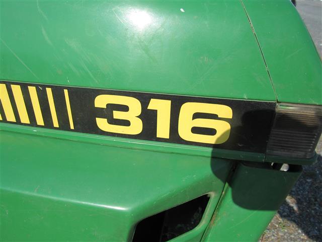 JD 316 Lawn Tractor (no engine - Salvage)