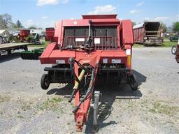 New Idea 4845 Rd Baler with Monitor