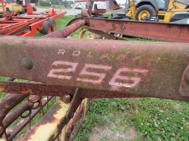 NH 256 Rollabar Rake