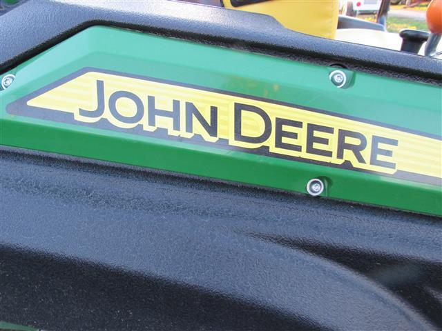 JD Z290M 2018 Model Zero Turn Rider, 80 Hrs