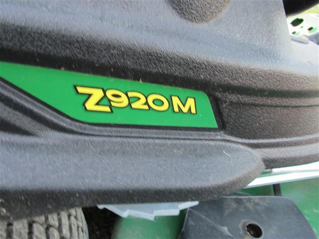 JD Z290M 2018 Model Zero Turn Rider, 80 Hrs
