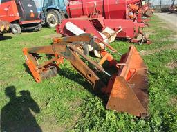 Kubota LA403 Loader