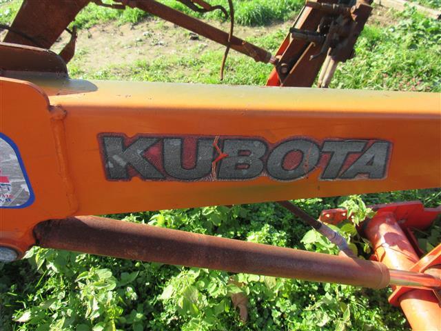 Kubota LA403 Loader