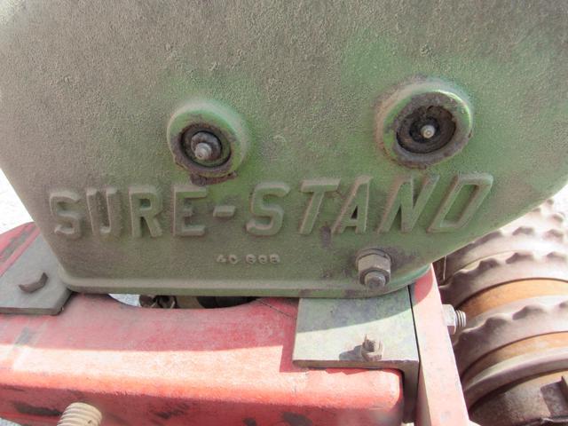 Brillion 10' Hyd Seeder
