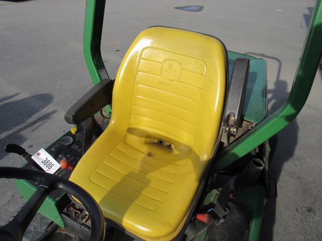 JD F1145 w/Yanmar Dsl Engine, Hydrostatic High/Low