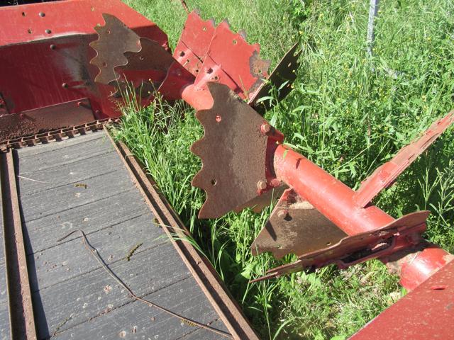 NH 155 Manure Spreader