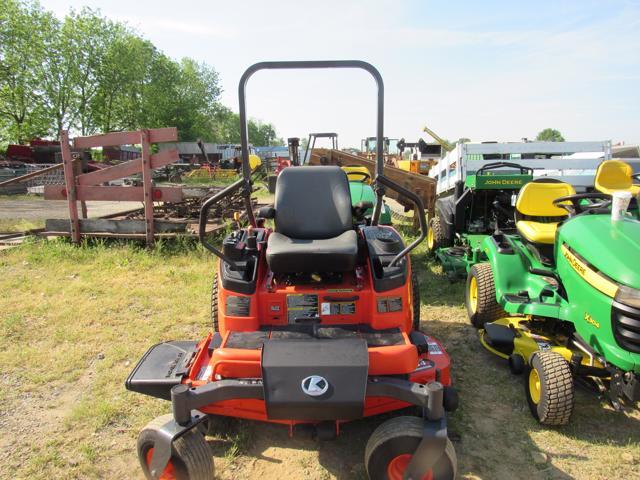 Kubota ZD 321 Zero Turn