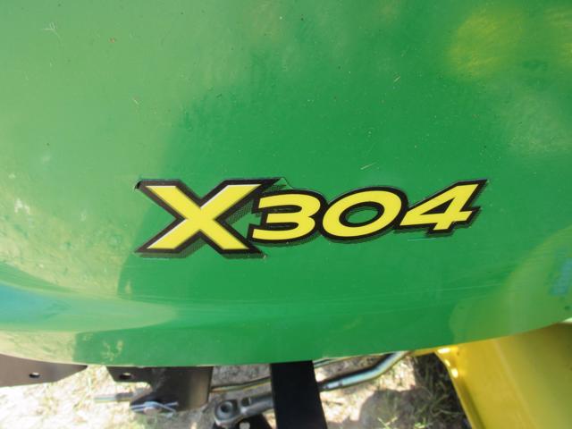 JD X304 Riding Mower