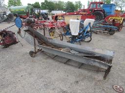 Corn Drag