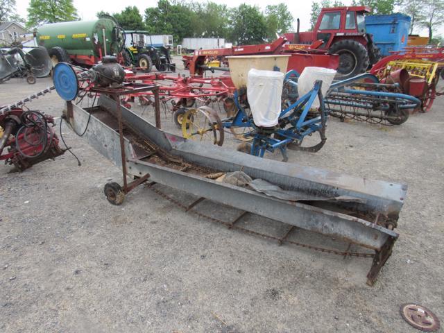 Corn Drag