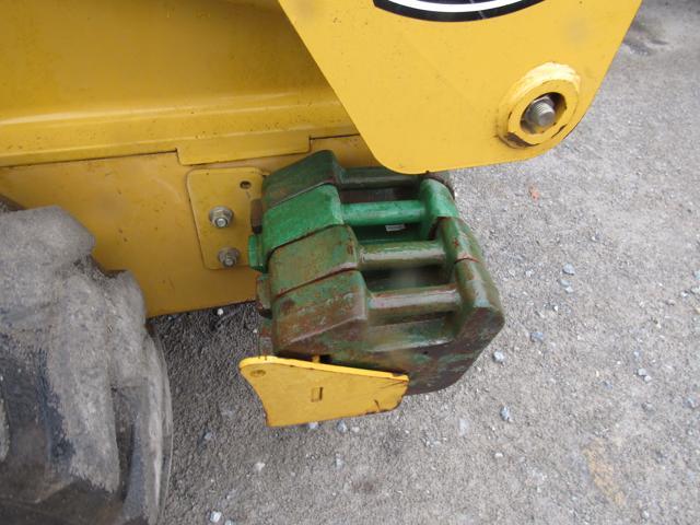 2008 JD 320 SSL w/ Enclosed Cab,600 Hrs,