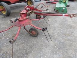 NH 162 2-Star Hay Tedder