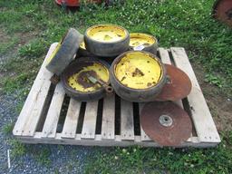 JD 7000 Press Wheel