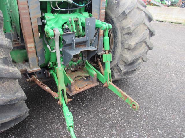 JD 5100M Tractor w/Forestry Package, 4WD, 2163 Hrs