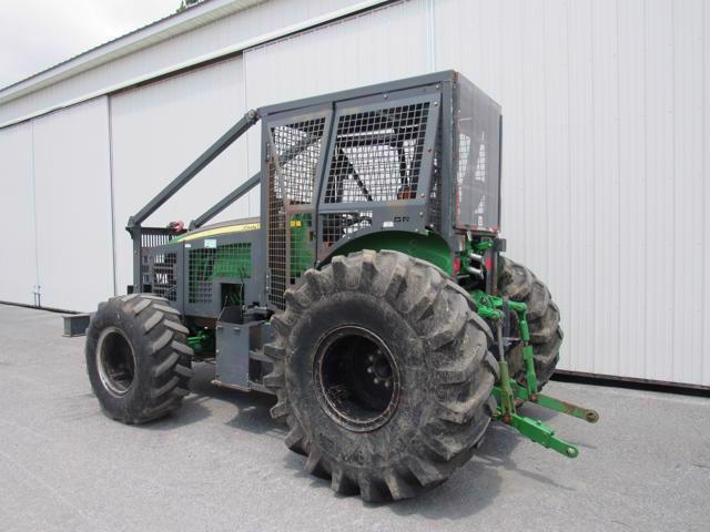 JD 5100M Tractor w/Forestry Package, 4WD, 2163 Hrs
