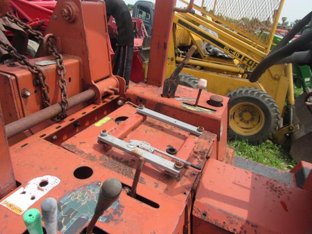 Ditch Witch 3700 w/ Deutz Dsl