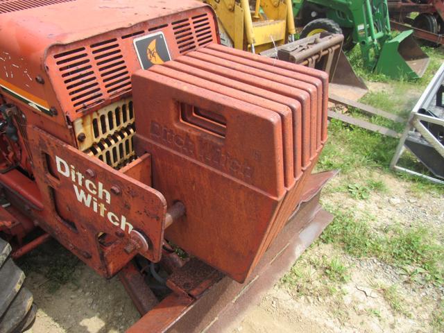 Ditch Witch 3700 w/ Deutz Dsl