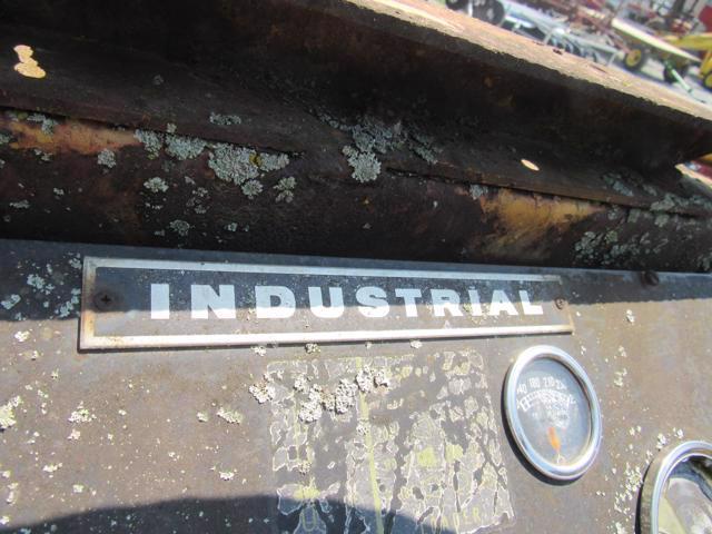 IH 3414 Loader Tractor, 2WD, Gas (not running)