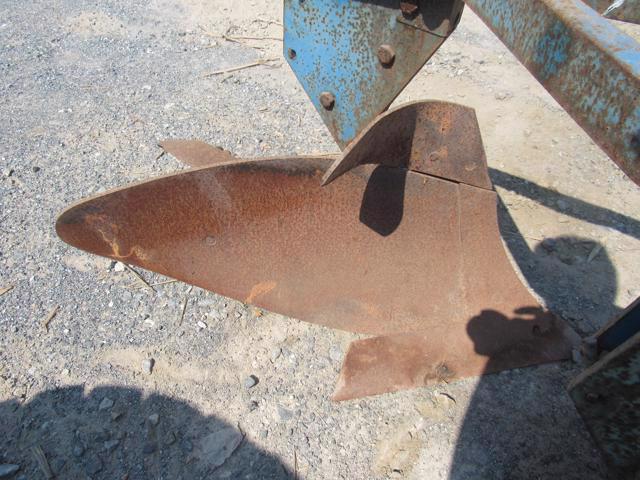 Ford 3B, 3Pt, 14" Plow
