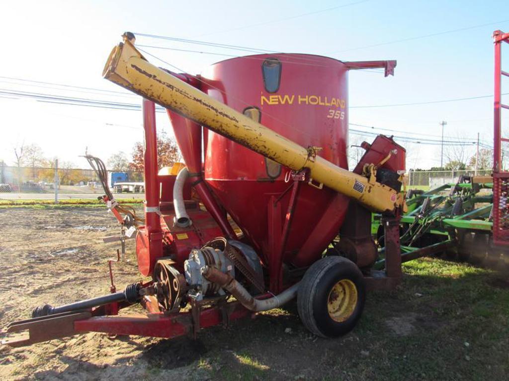 NH 355 Grinder/Mixer w/ Air Lock Blower