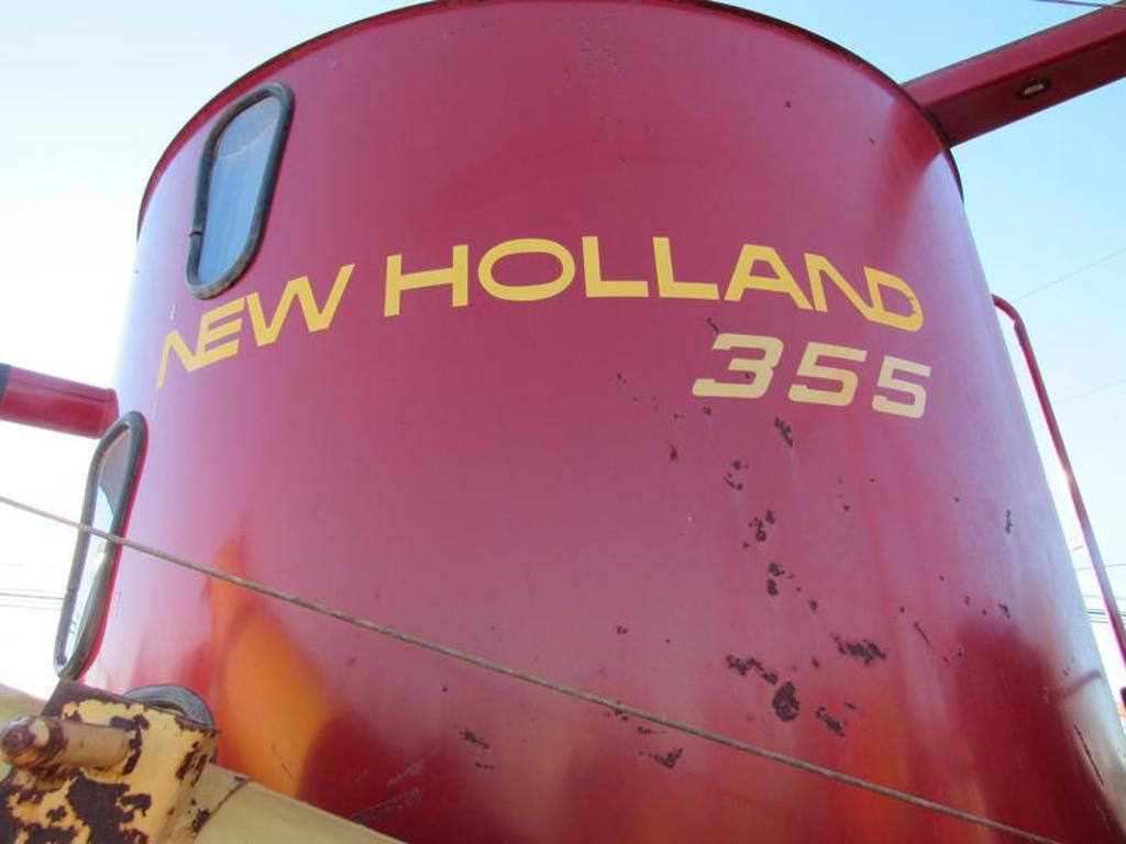 NH 355 Grinder/Mixer w/ Air Lock Blower