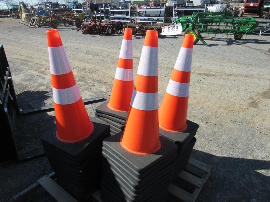New Safety Traffic Cones 28" High
