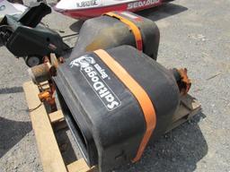 Salt Spreaders (pair)