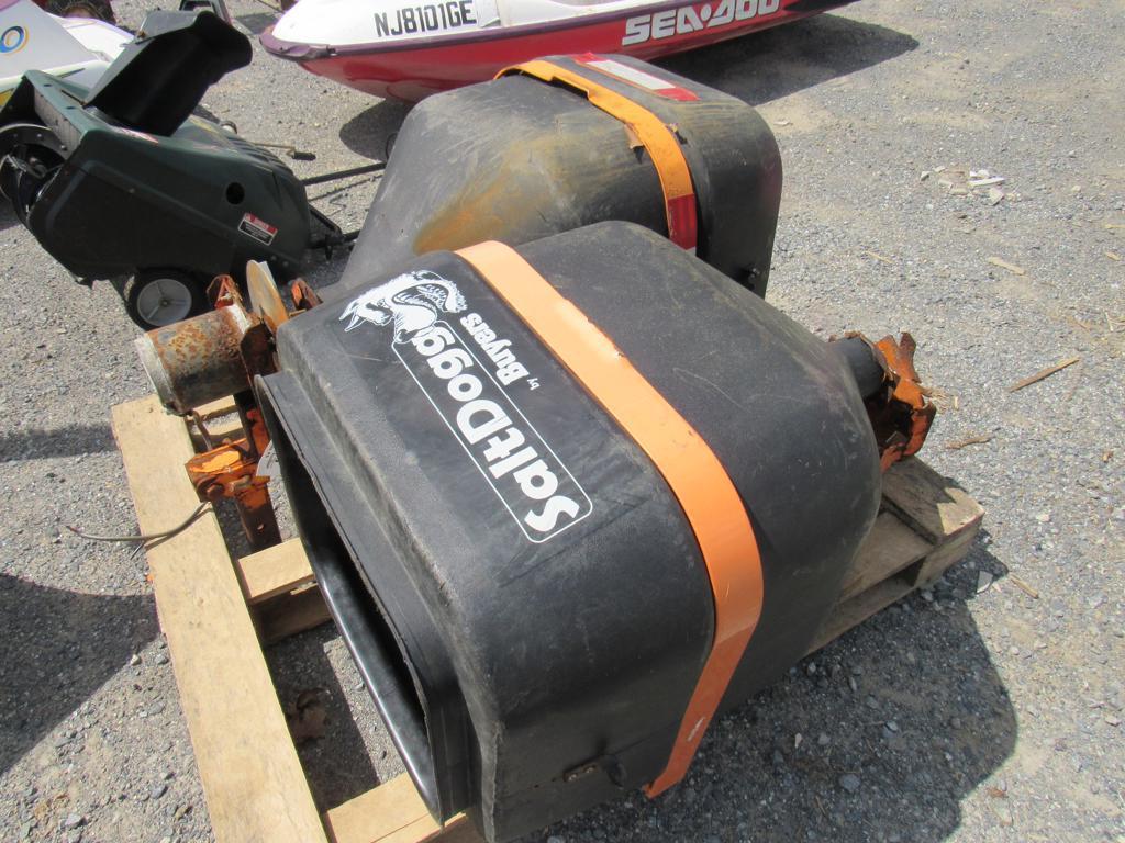 Salt Spreaders (pair)