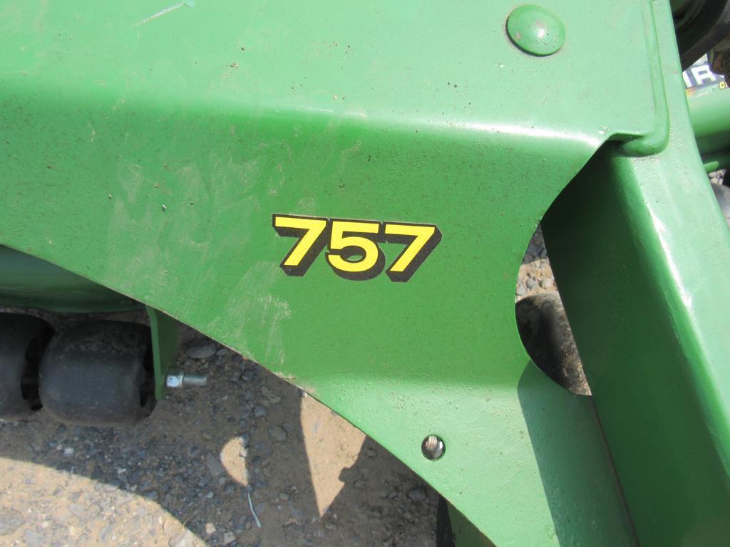 JD 757 Riding Mower w/ 60" Deck