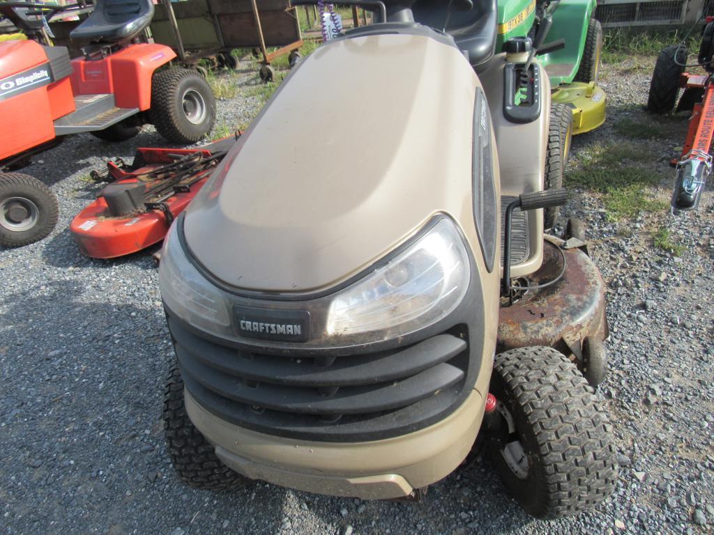 Craftsman 42" L&G Tractor, Hydro (carb needs work)