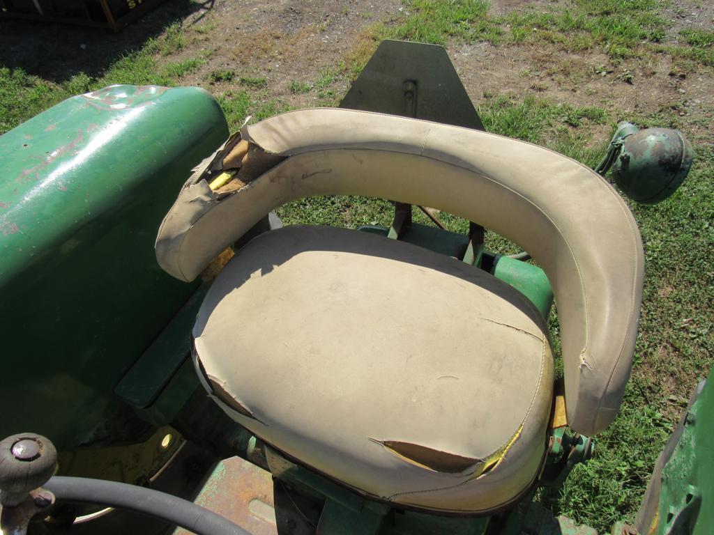 JD 3010 Tractor (not running)