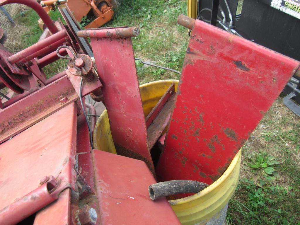 NH 54A Bale Thrower