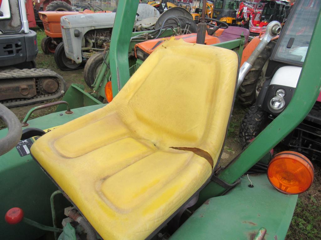 JD 650 Tractor, 4x4, ROPS, Ldr