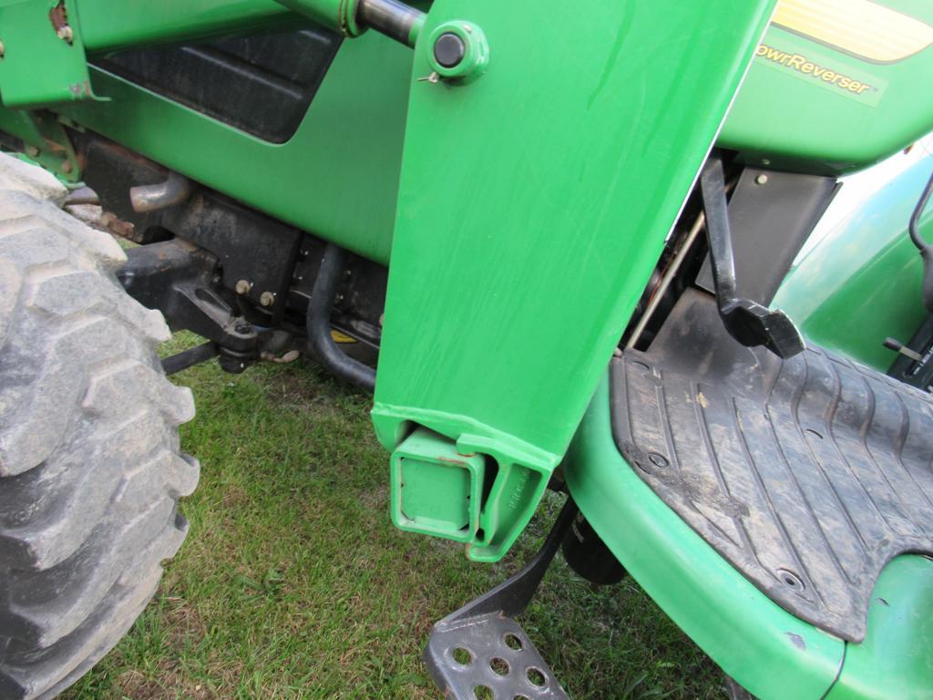 JD 7800 Tractor, Cab, H-A/C, 2WD