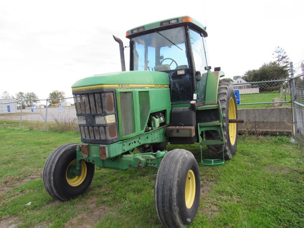 JD 7800 Tractor, Cab, H-A/C, 2WD