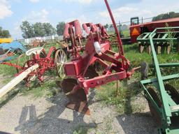 White 3Pt 3B Spring Reset Plow