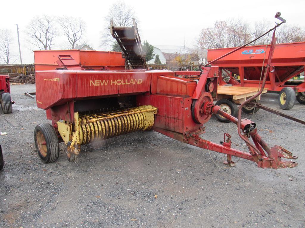 NH 276 Square Baler w/Thrower